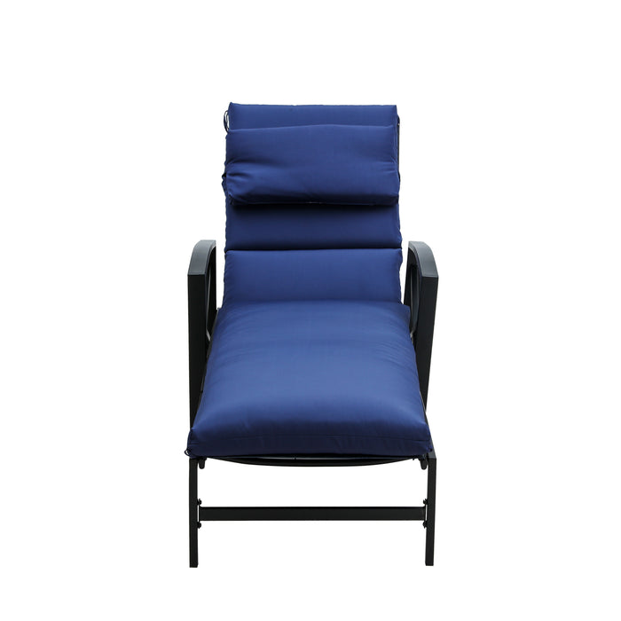Elegant Outdoor Chaise Lounge with Premium Fabric Cushion and Adjustable Recline 